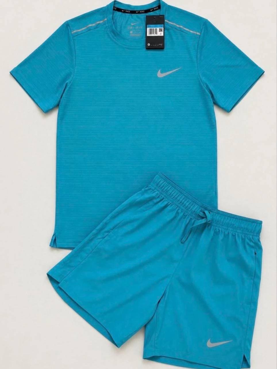 Nike set size M